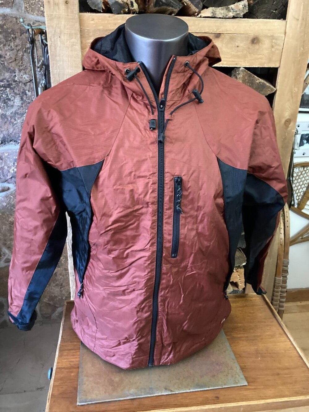 Vintage Old Navy Mens S Zip Windbreaker Orange Active Trek System Mesh Jacket